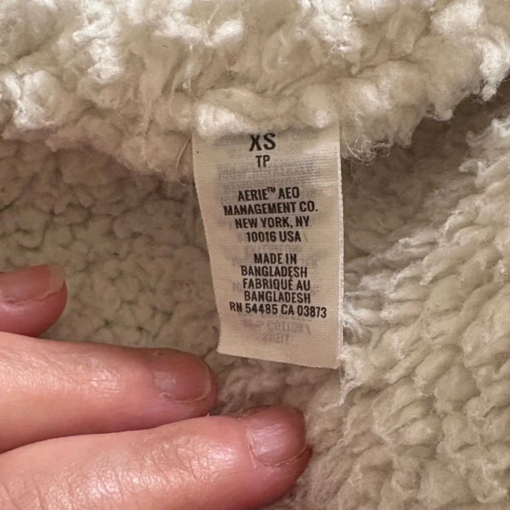 Aerie Girls Kids Blue Hooded Denim Jacket Sherpa Lining! Xs Gently Loved